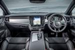 Volvo V90 D4 R-Deisgn 2017 года (UK)